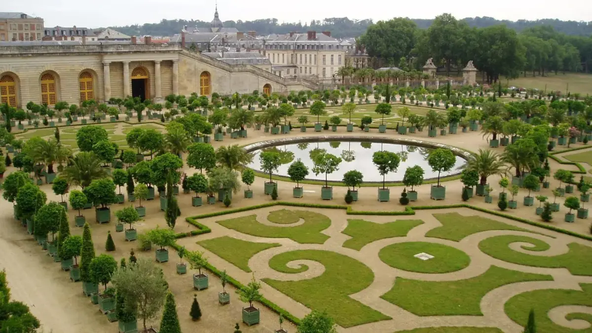 overhead shot of Versailles Gardens, intricate garden patterns